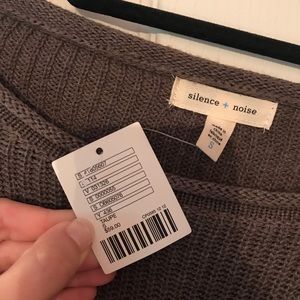 Never worn!!! Taupe sweater